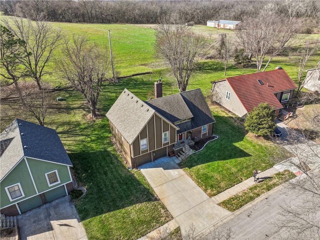 3711 NE Beechwood Drive — photo 50