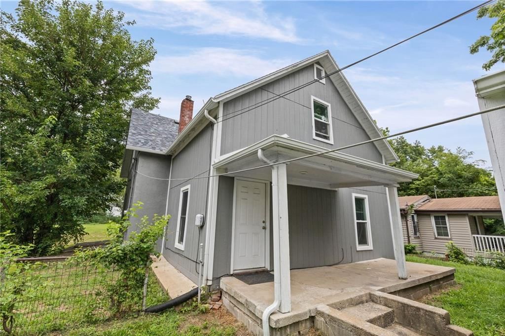 751 Stewart Avenue — photo 29