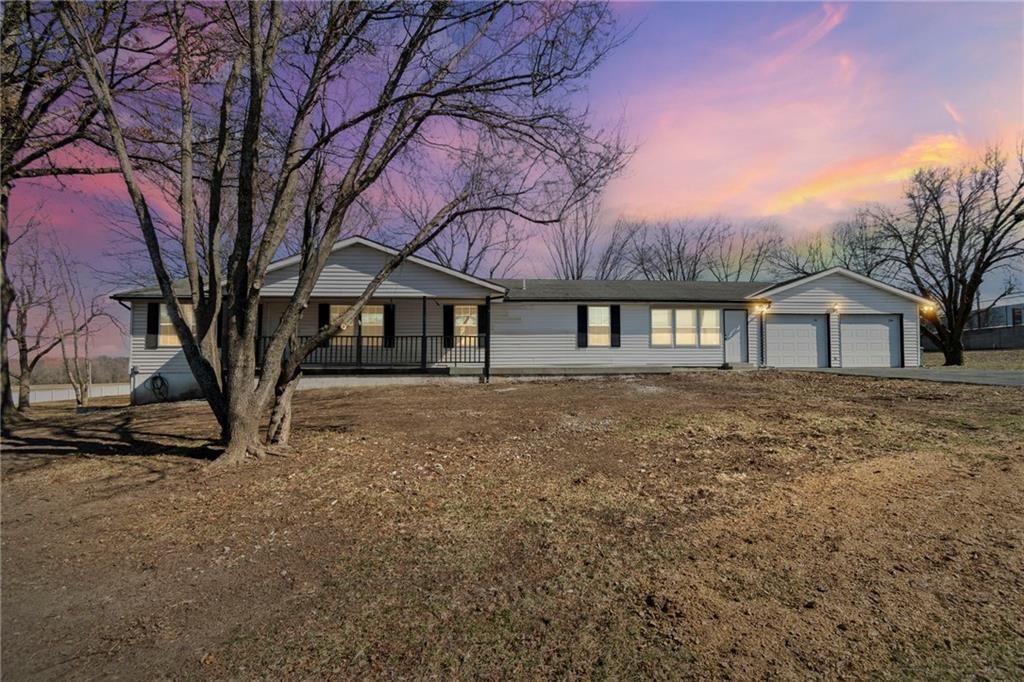 700 Harr Grove Road — photo 2