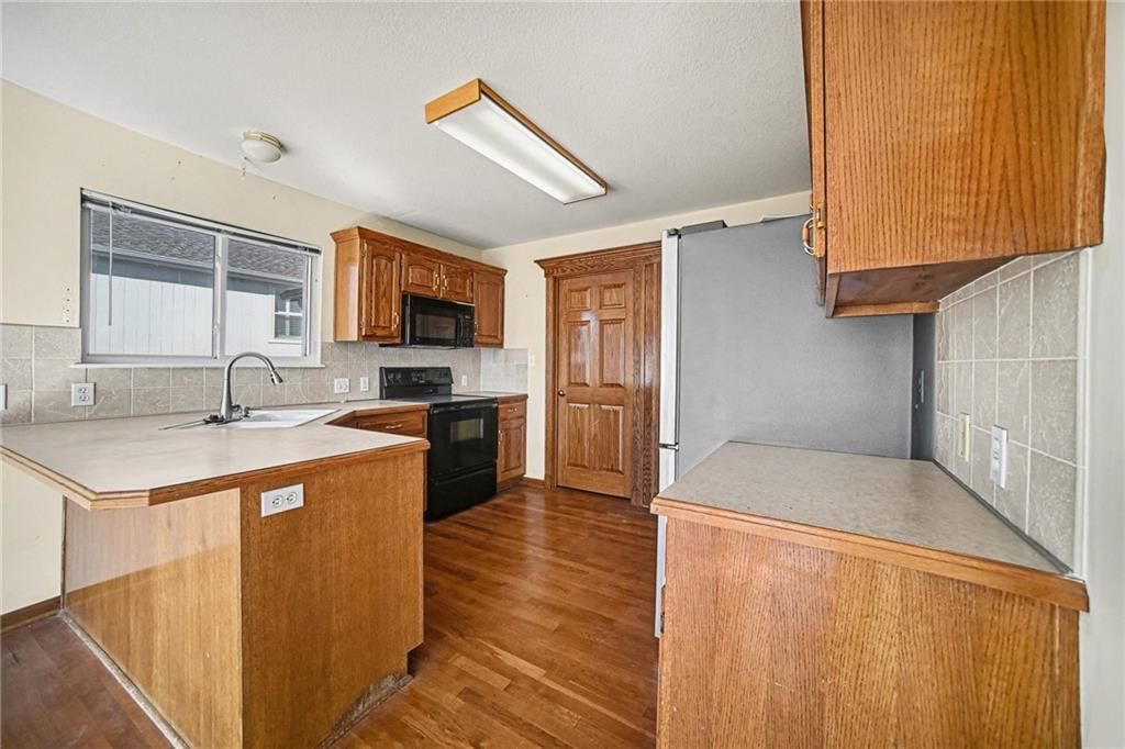 18013 E 26th Terrace Court — photo 12
