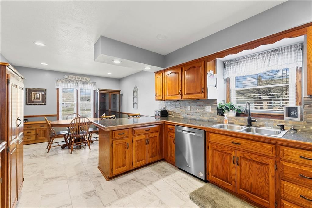 1611 NE Duchess Drive — photo 12