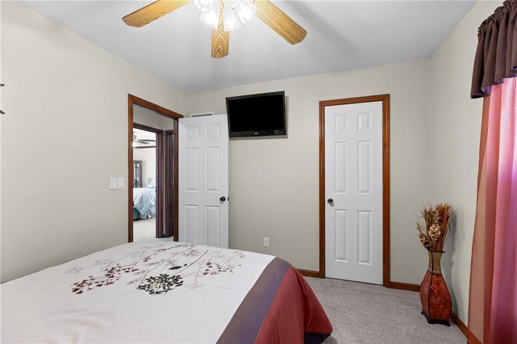 1611 NE Duchess Drive — photo 20