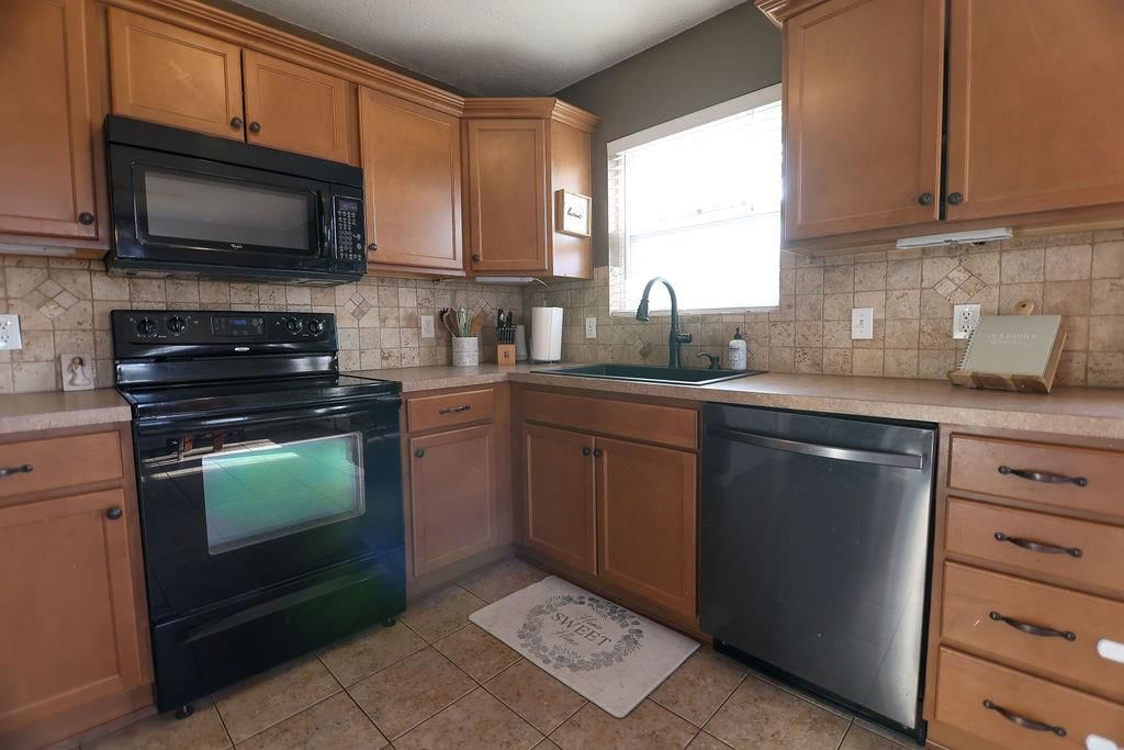 1206 Ranson Place — photo 9