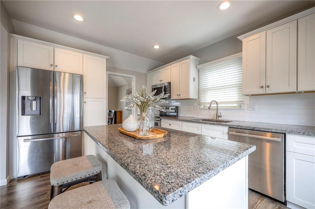 9901 Taylor Drive — photo 15