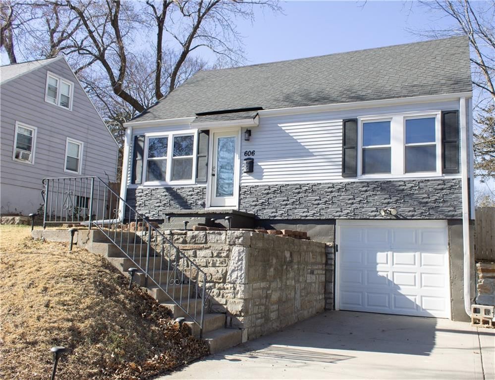 606 Thornton Street, Liberty, MO