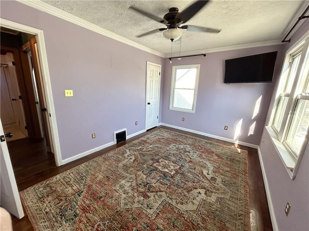 606 Thornton Street — photo 11