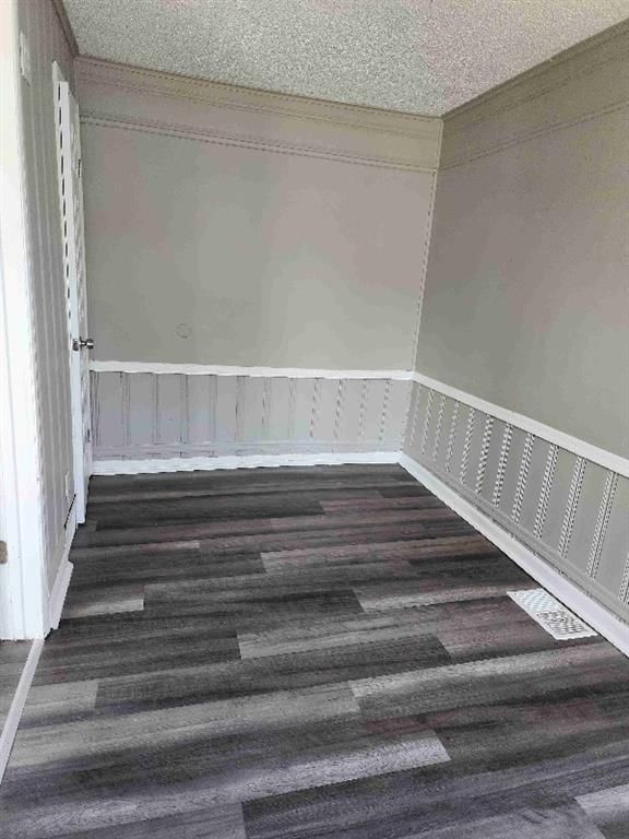 8004 Lydia Avenue — photo 6