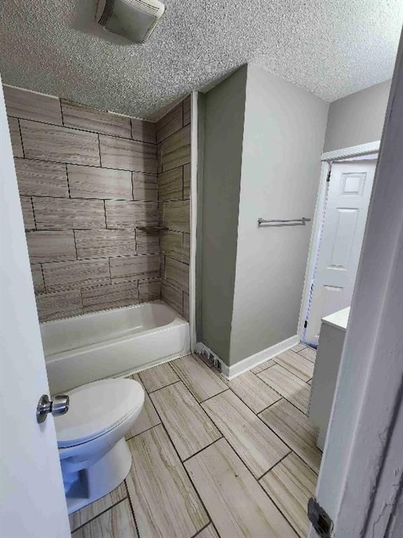 8004 Lydia Avenue — photo 8