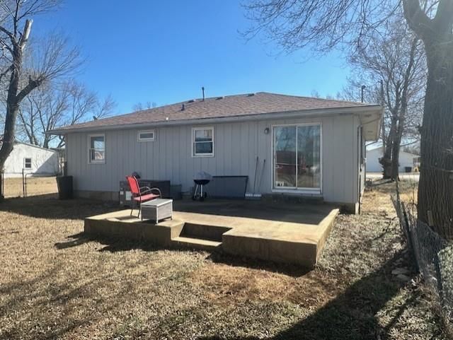 715 E National Avenue — photo 4