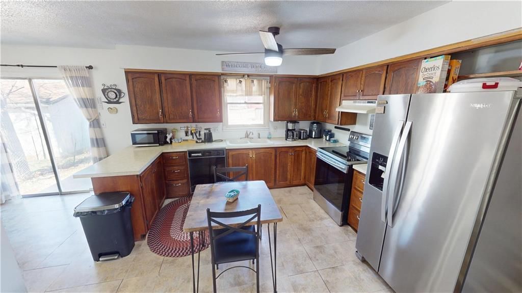 715 E National Avenue — photo 7