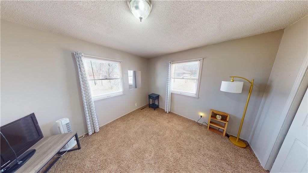 715 E National Avenue — photo 14