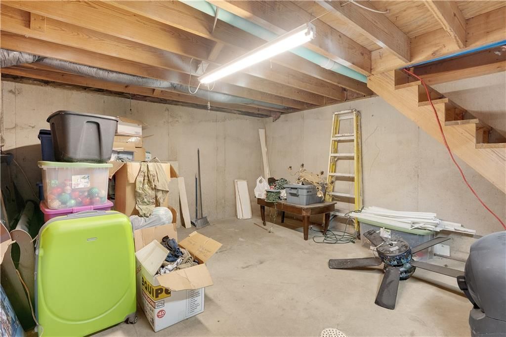 121 W North Street — photo 47