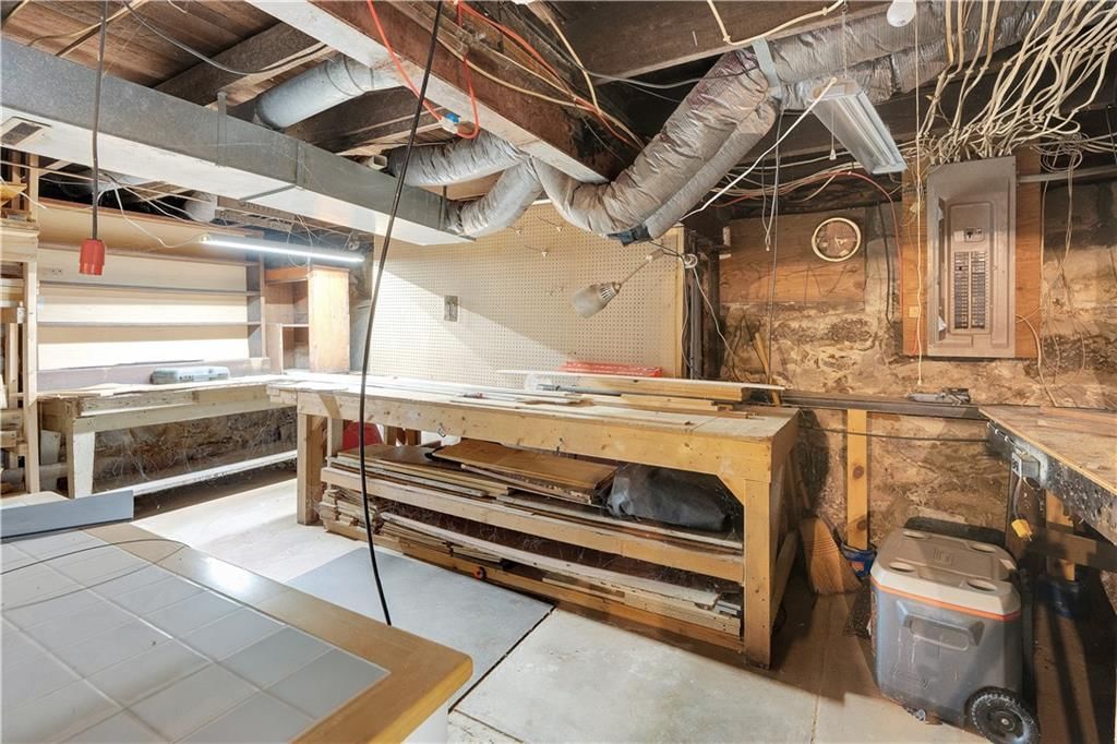 121 W North Street — photo 49