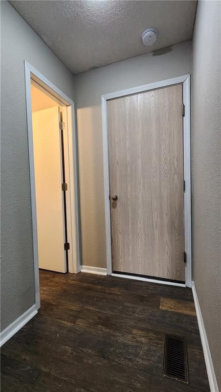 12277 Fox Creek Drive — photo 26