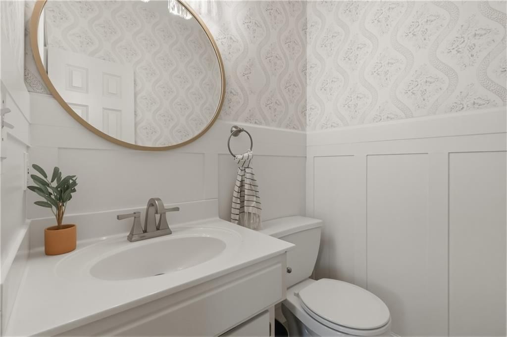 5827 MANOR Lane — photo 16
