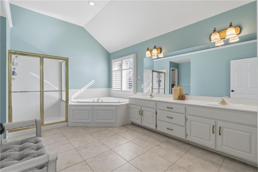 5827 MANOR Lane — photo 19
