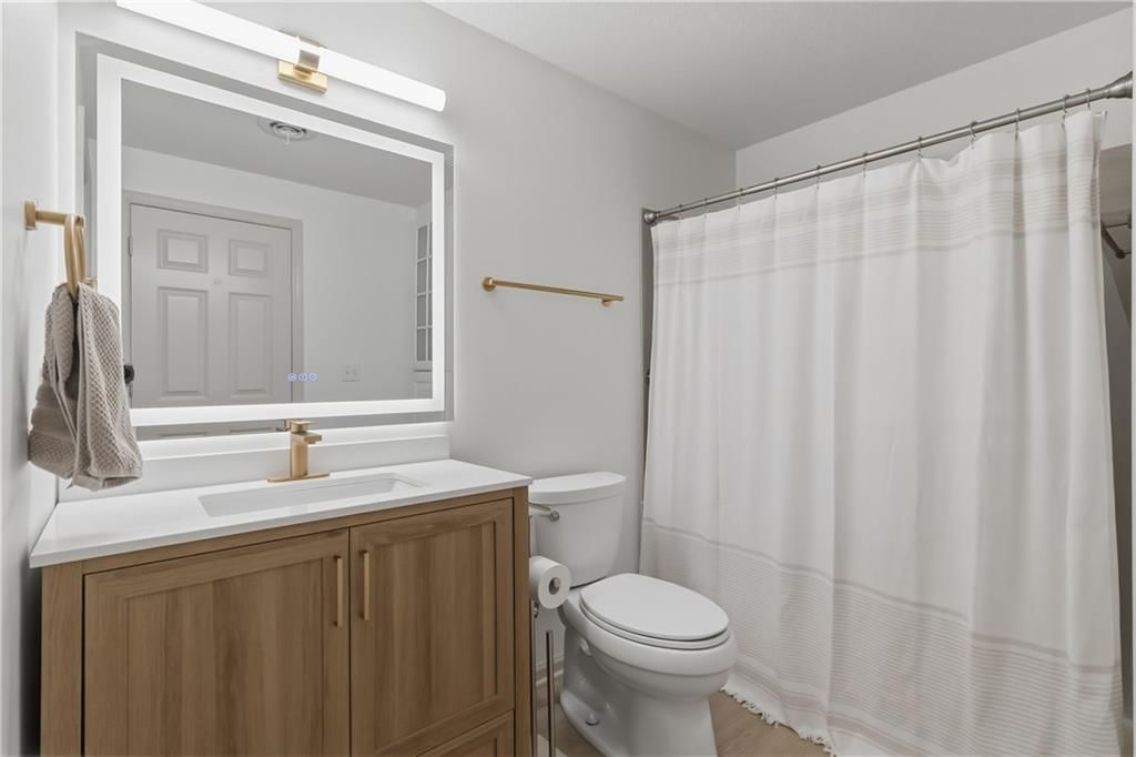 5827 MANOR Lane — photo 31