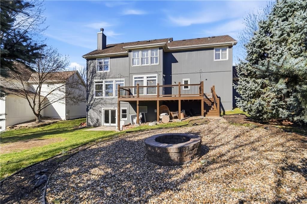 5827 MANOR Lane — photo 33