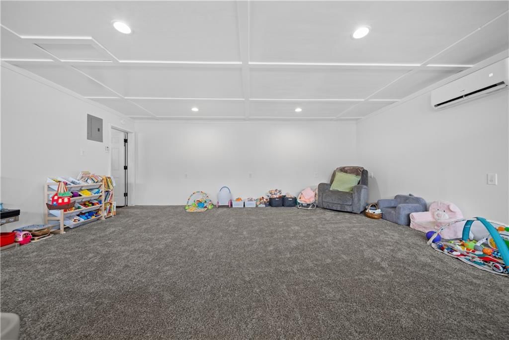 720 Sandpiper Street — photo 50
