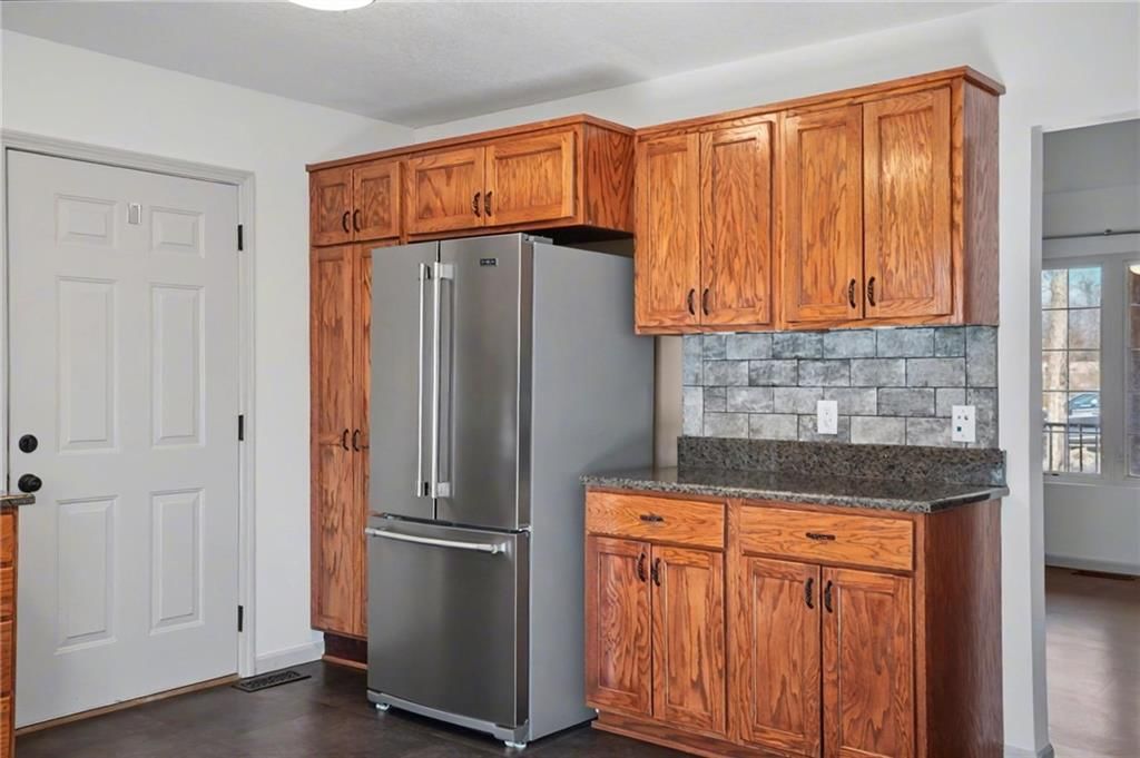 611 Jones Street — photo 17