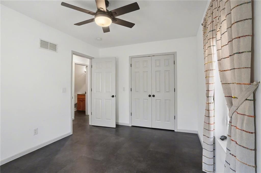 611 Jones Street — photo 23