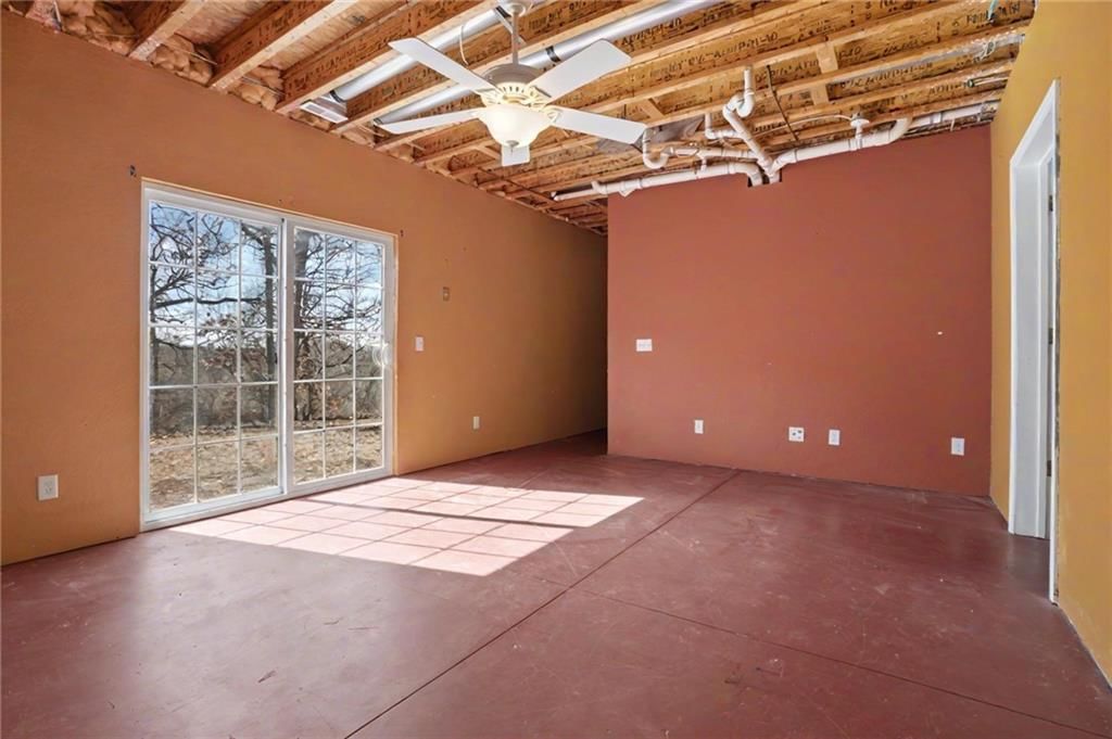 611 Jones Street — photo 29