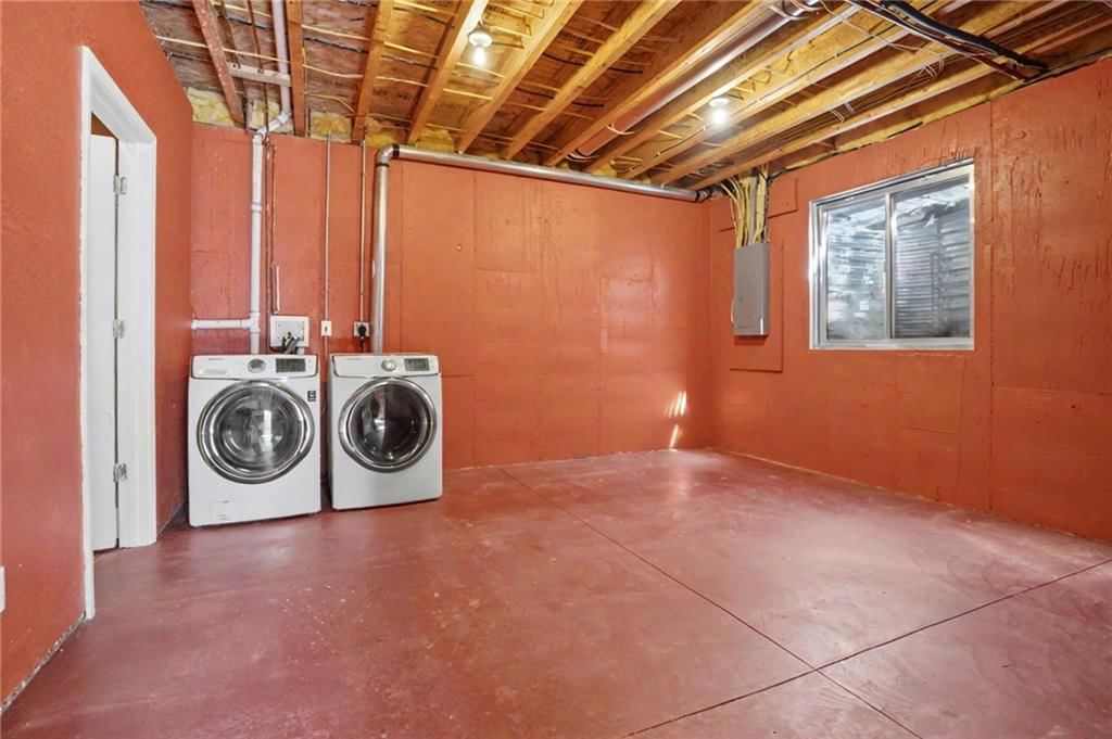 611 Jones Street — photo 30