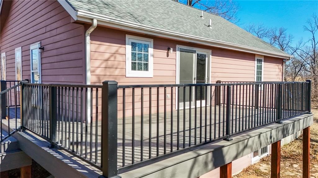 611 Jones Street — photo 44