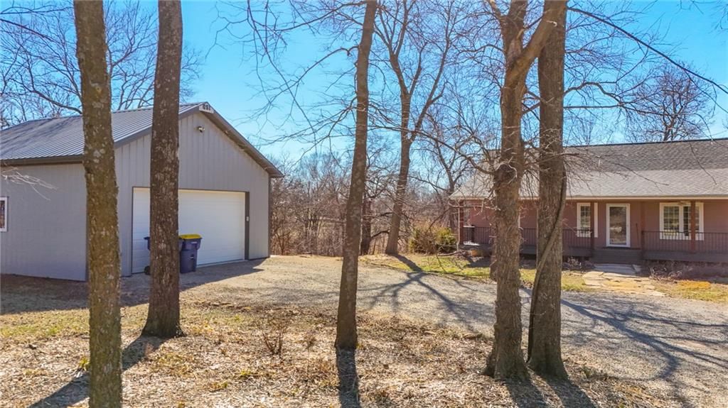 611 Jones Street — photo 58