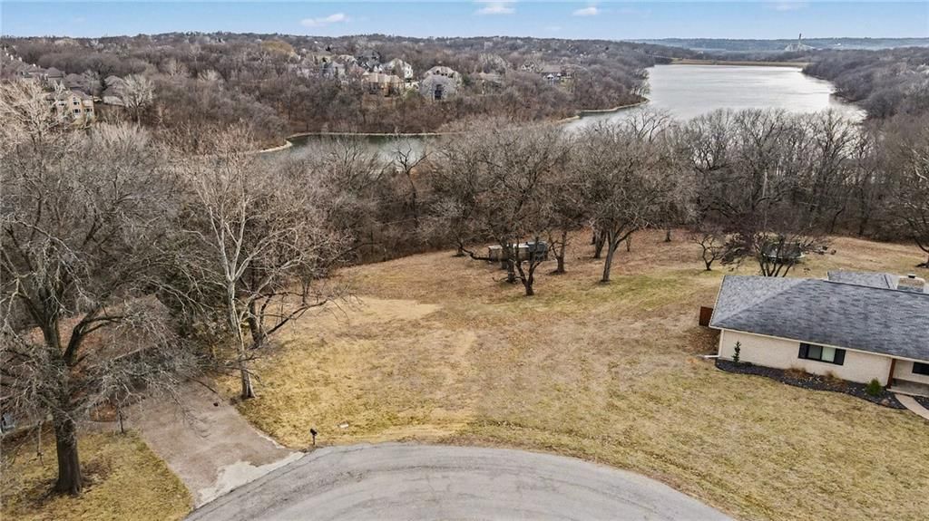 6501 NW Valley View Drive — photo 9