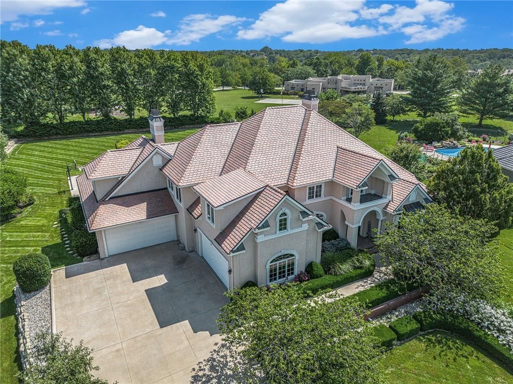 1727 Lake Alvamar Drive — photo 2