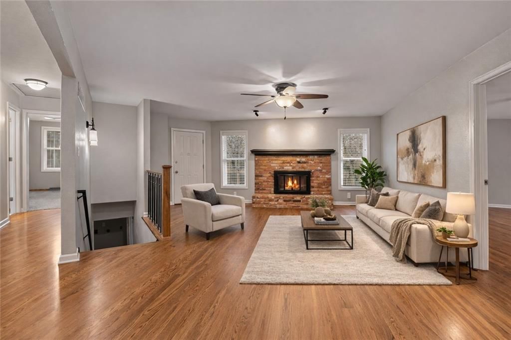 3513 NE Apple Tree Lane — photo 5