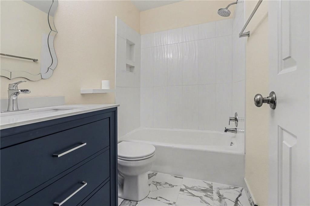 3513 NE Apple Tree Lane — photo 21