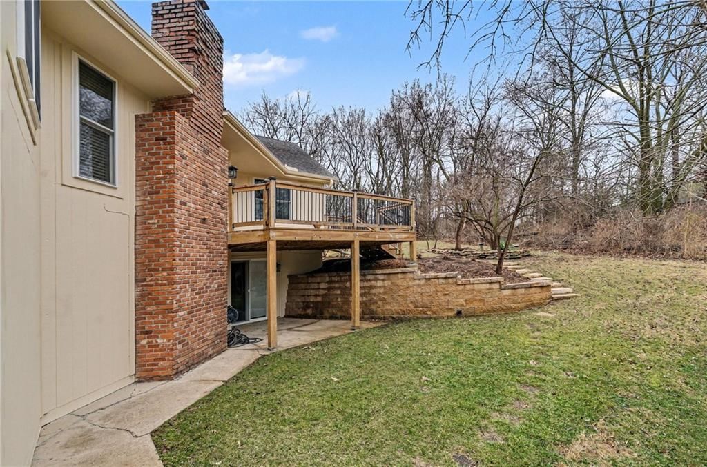 3513 NE Apple Tree Lane — photo 32