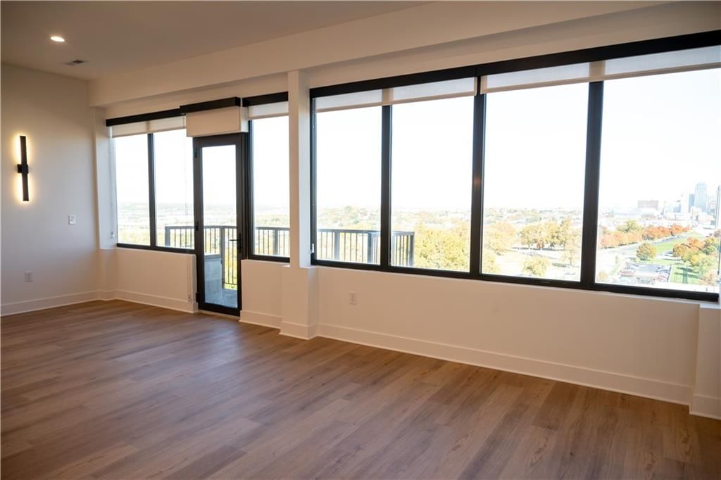 2940 Baltimore Avenue — photo 4