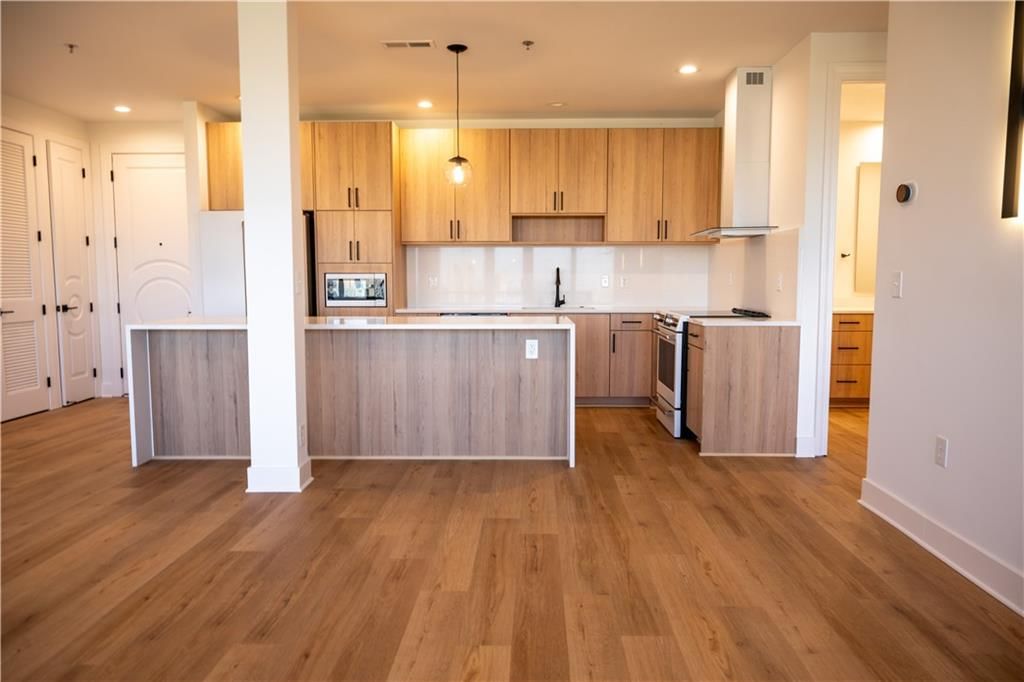 2940 Baltimore Avenue — photo 10