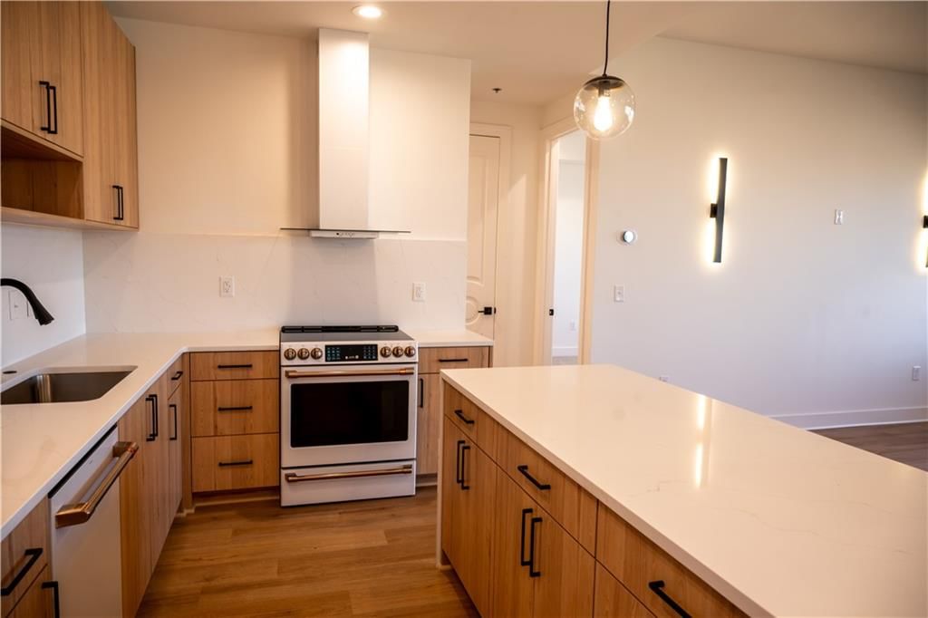 2940 Baltimore Avenue — photo 14