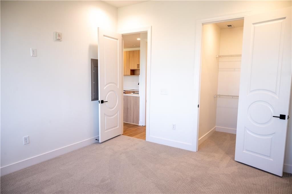 2940 Baltimore Avenue — photo 22