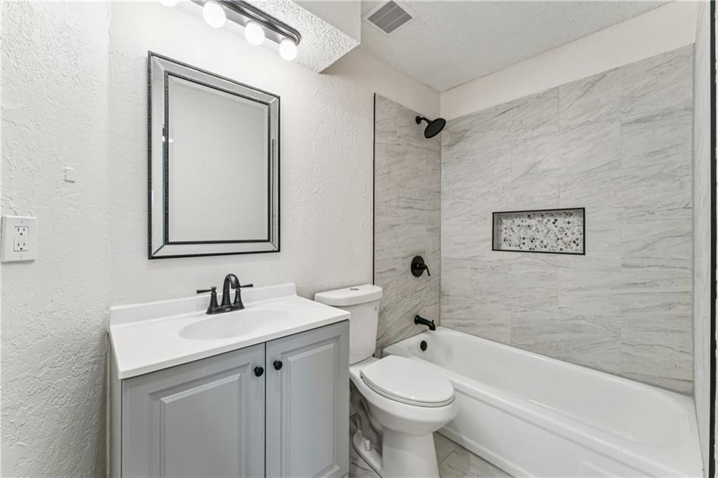 5923 Ridgeway Avenue — photo 24