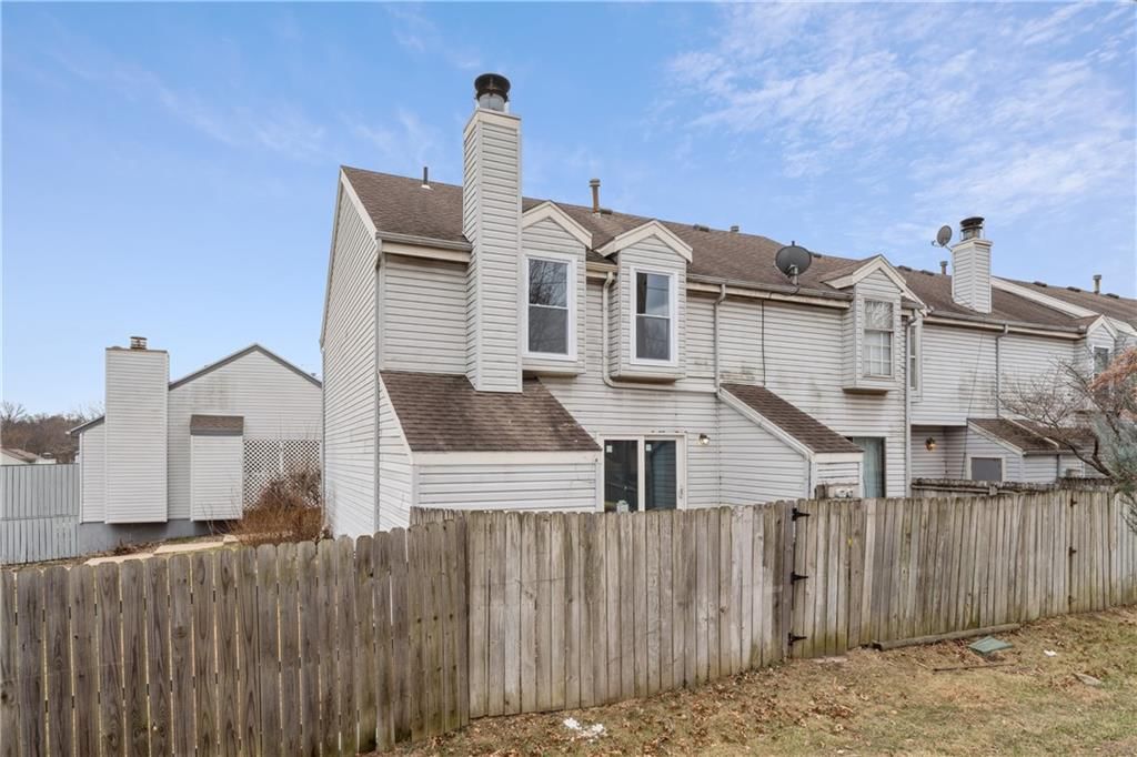 5923 Ridgeway Avenue — photo 35
