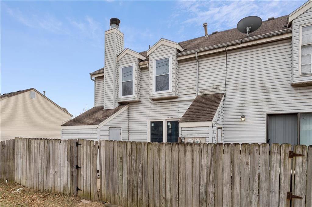 5923 Ridgeway Avenue — photo 37