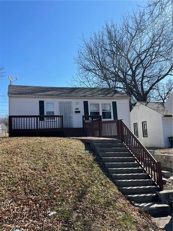 3933 Monroe Avenue — photo 2