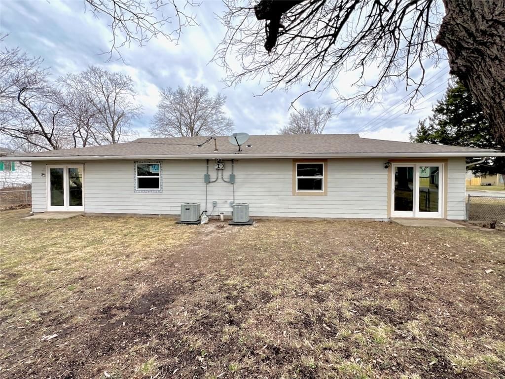 2414-16 Jasu Drive — photo 24