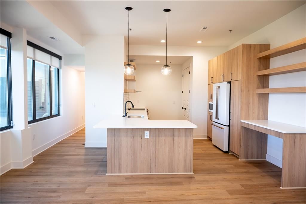 2940 Baltimore Avenue — photo 6