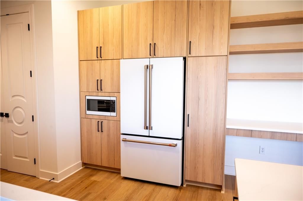 2940 Baltimore Avenue — photo 12