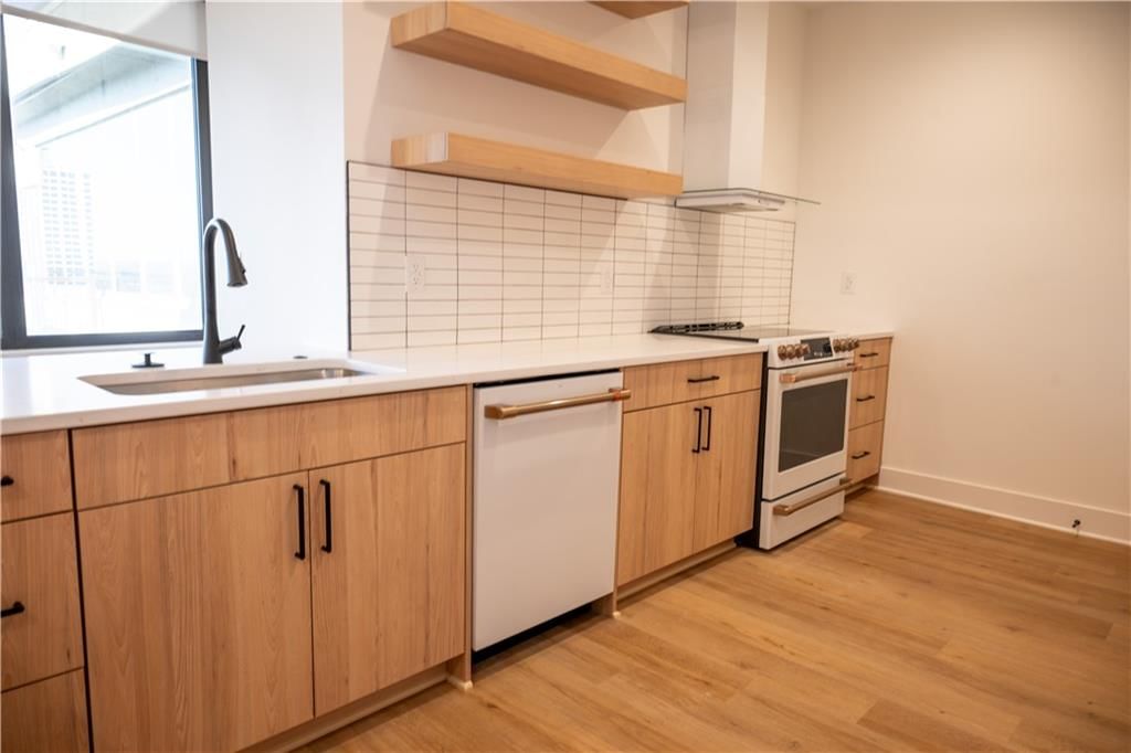 2940 Baltimore Avenue — photo 16