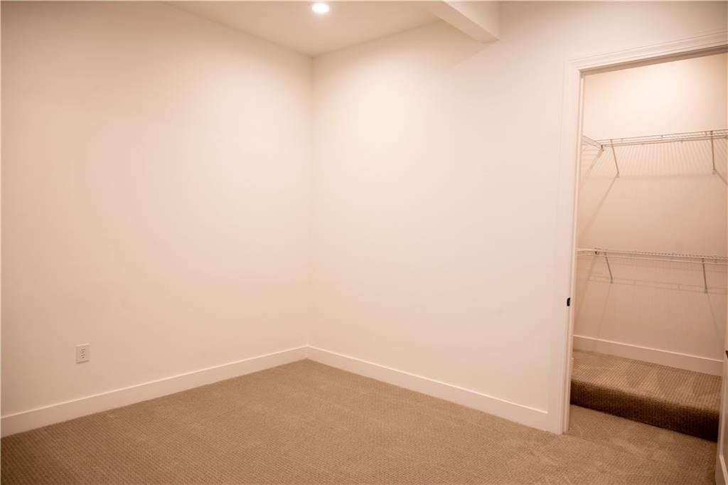 2940 Baltimore Avenue — photo 36