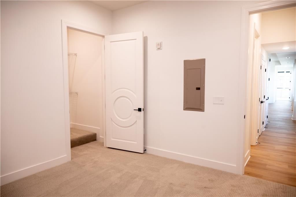 2940 Baltimore Avenue — photo 39
