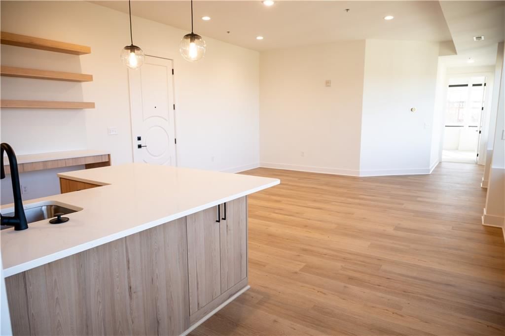 2940 Baltimore Avenue — photo 44