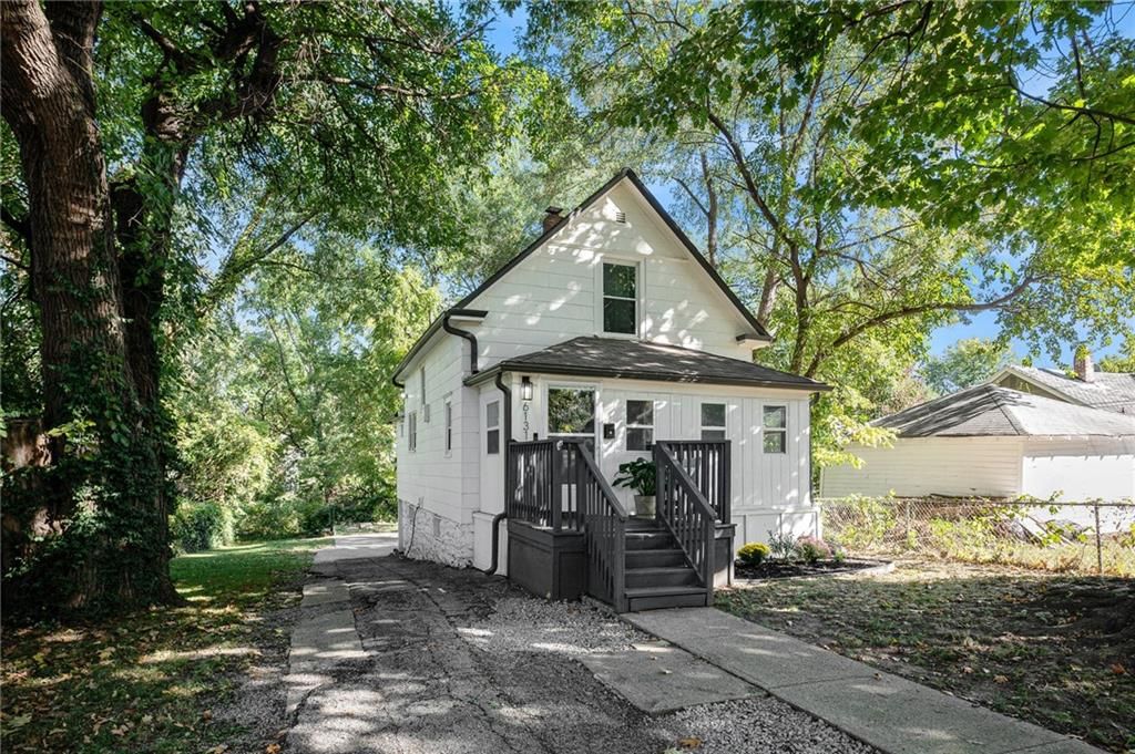 6131 Tracy Avenue — photo 3
